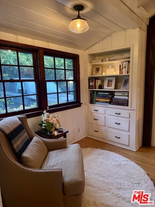 Building Photo - 2828 Laurel Canyon Pl