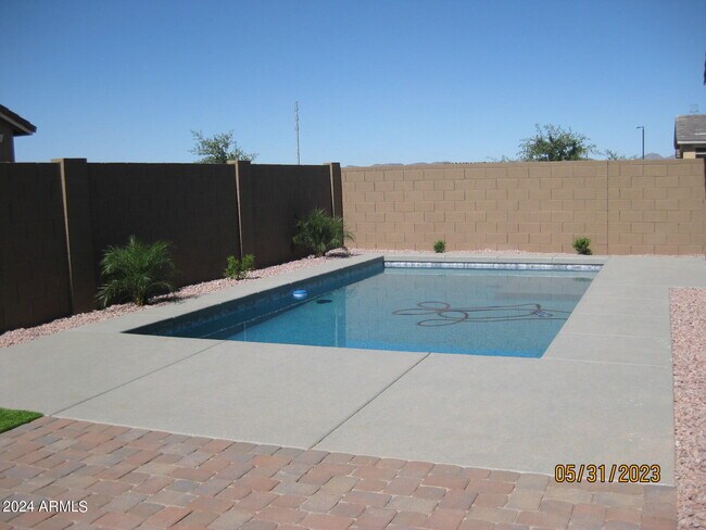 Building Photo - 3155 E Wild Dr