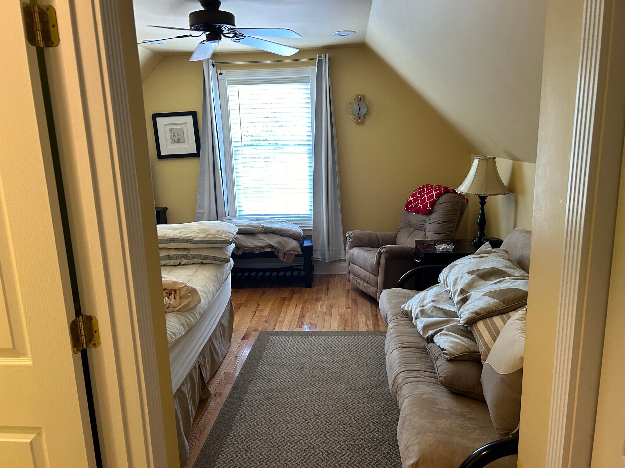 Living room - 56 Panorama Dr