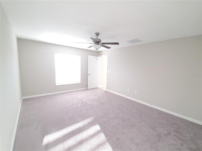 Building Photo - 10353 Scarlet Skimmer Dr