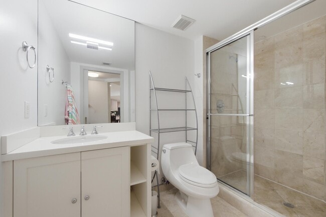 Building Photo - 9595 Collins Ave