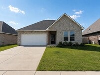 Building Photo - Willow Heights!