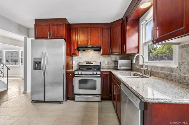 Building Photo - 311 W Penn St