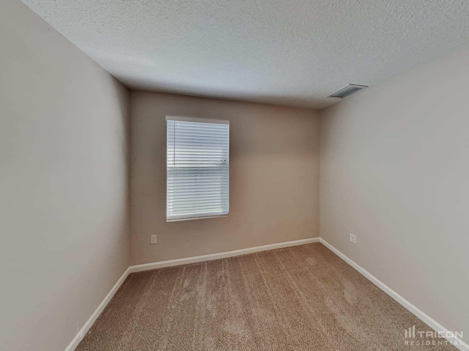 Building Photo - 11083 Campus Heights Ln