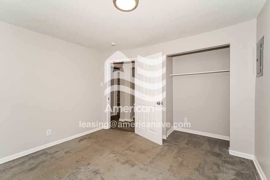 Building Photo - 4910 Liberty Ave