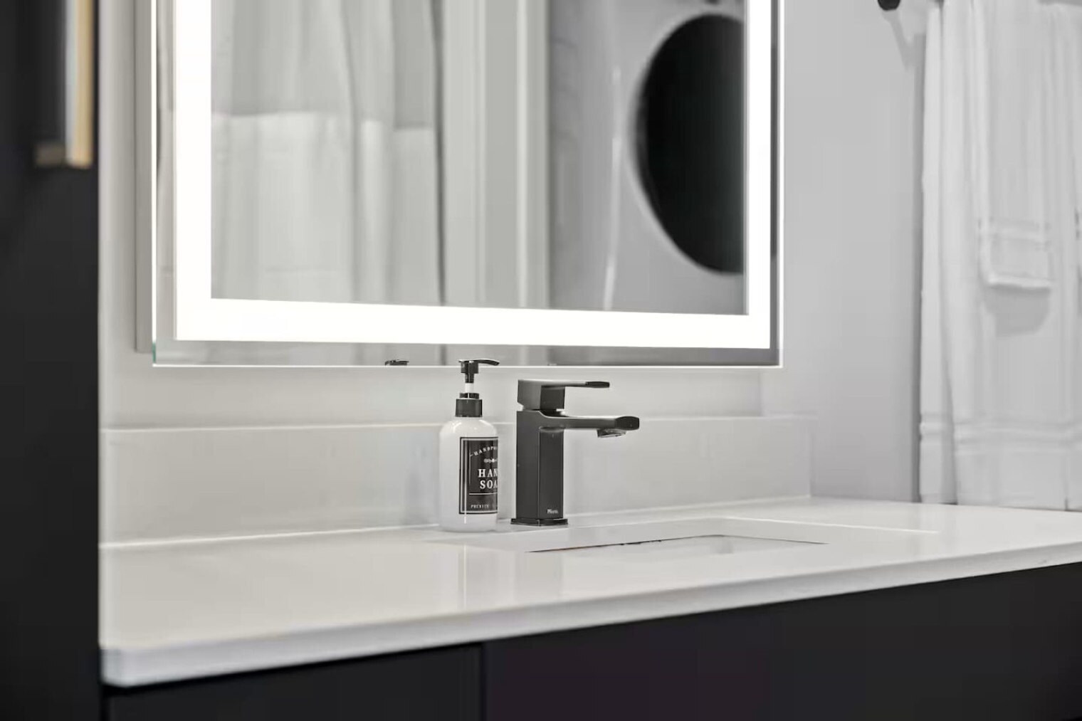 Building Photo - 3629 W Cypress St