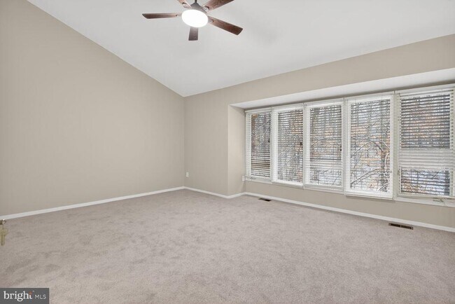 Building Photo - 10949 Whiterim Dr