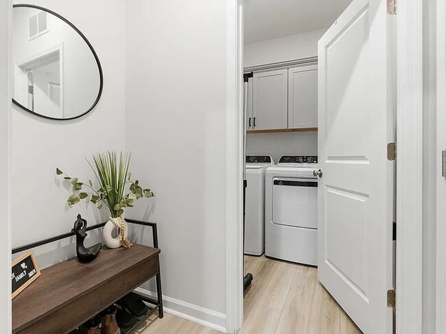 Building Photo - Earn Wealth While Leasing - Like a Homeowner - Lease to Own