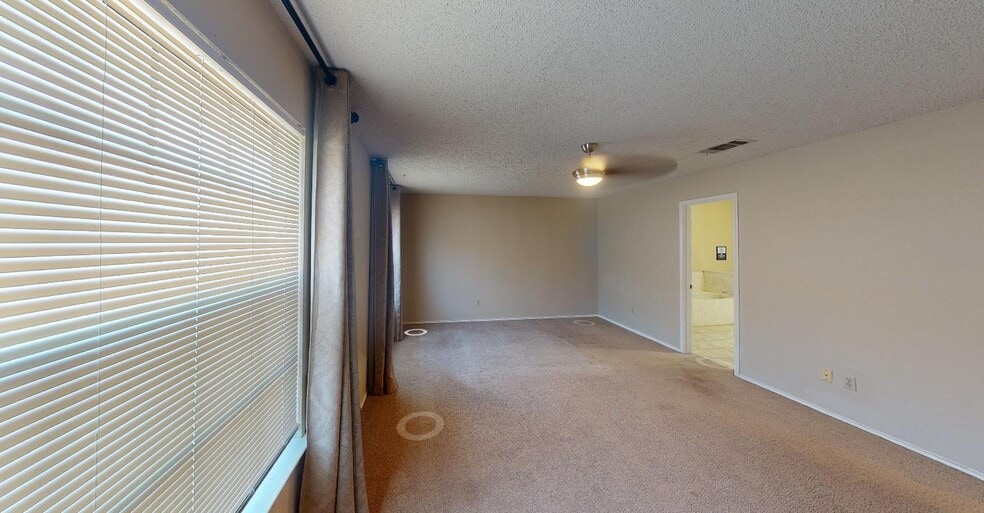 Building Photo - 8503 Columbia Falls Dr