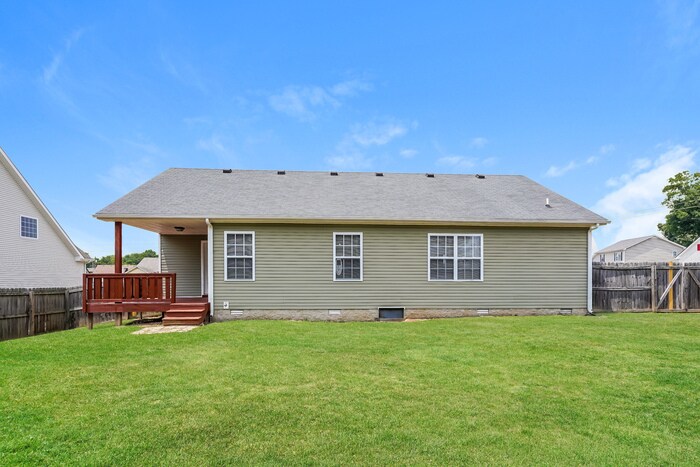 Building Photo - 1423 Jenny Ln