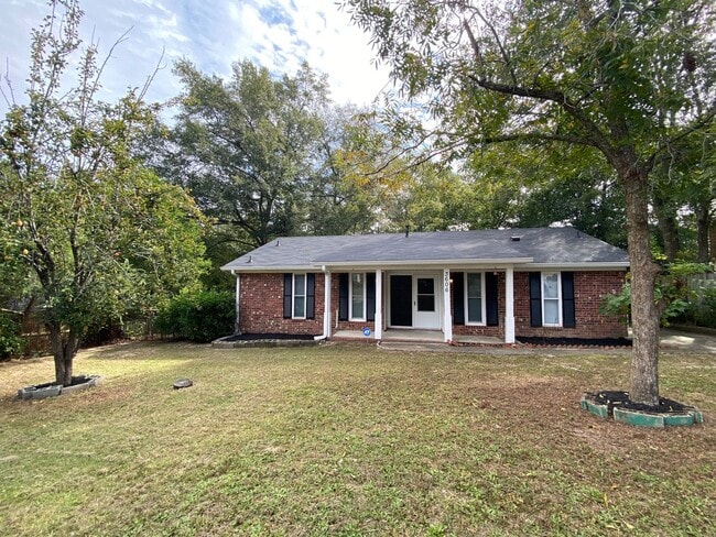 Building Photo - 3606 Quail Hollow Dr