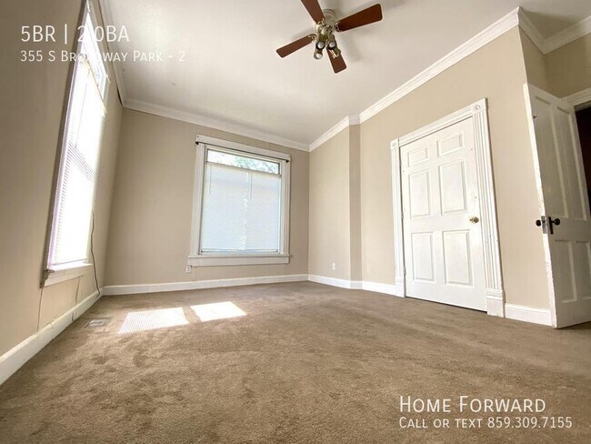 Building Photo - 355 S Broadway Park