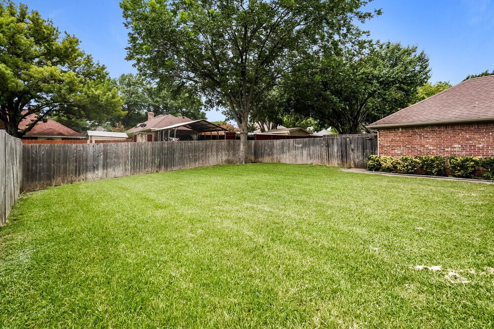 Building Photo - 716 Havencrest Dr