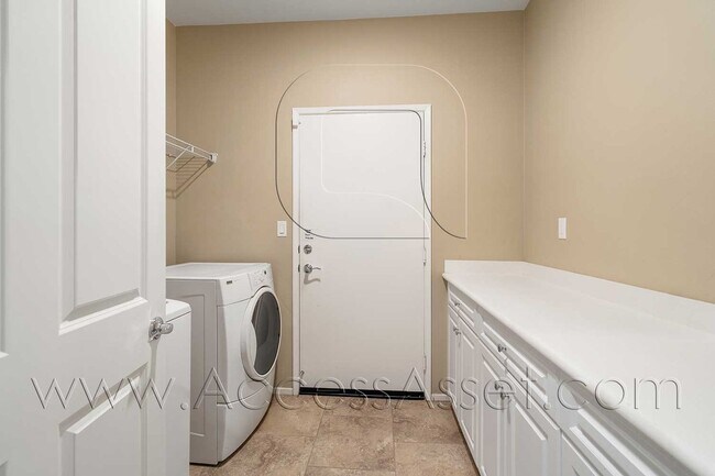 Building Photo - 26388 Desert Rose Ln