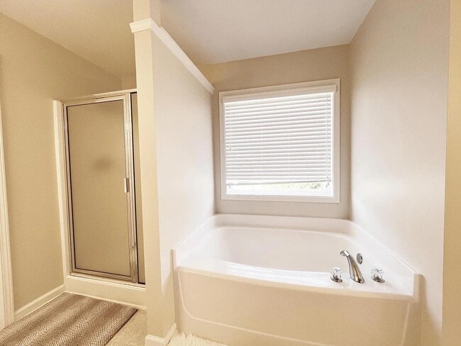 Building Photo - 514 Adeline Ct