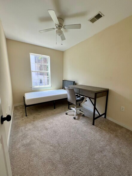 Bedroom 4 - 1704 Cecil B Moore Ave