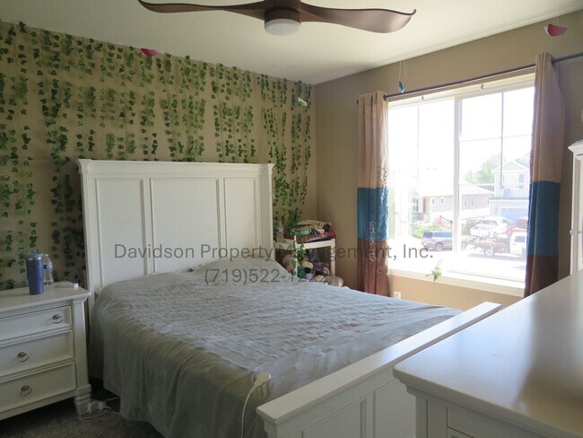 Building Photo - Gorgeous 4 Bedroom House in Banning Lewis