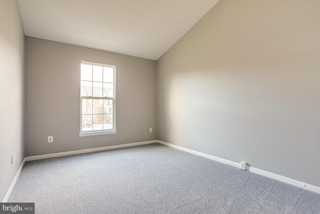 Building Photo - 20366 Hartwell St