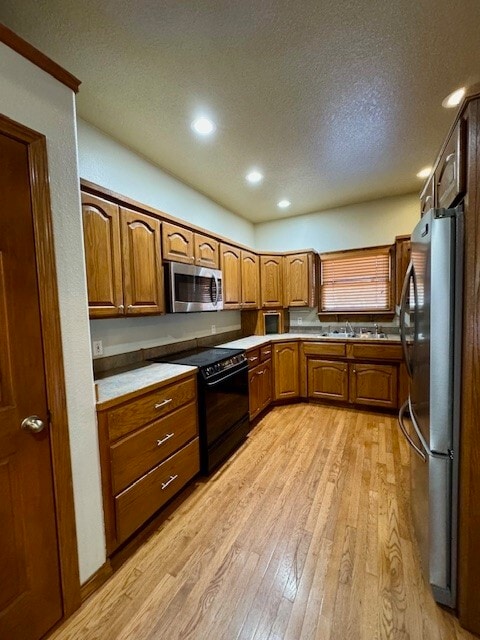 Building Photo - 100 Ravenwood Blvd