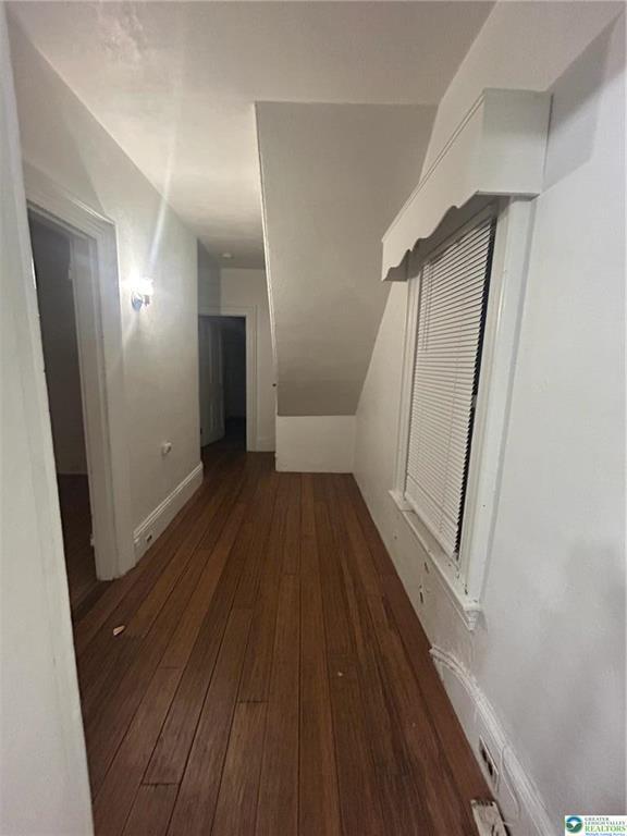 Building Photo - 610 Folk St