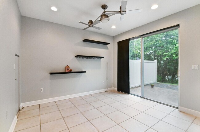 Building Photo - 106 Monterey Bay Dr