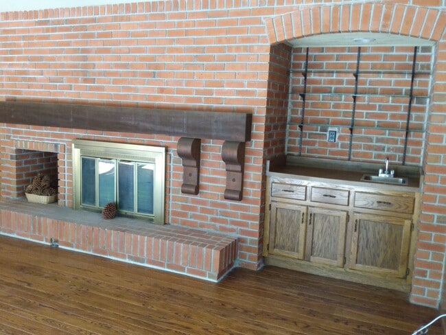 Building Photo - 138 Virginia Ct