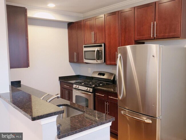 Building Photo - 5611 5th St NW