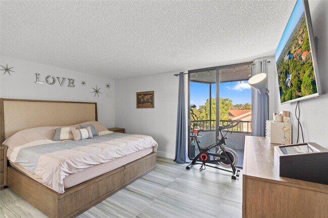 Building Photo - 1850 Homewood Blvd