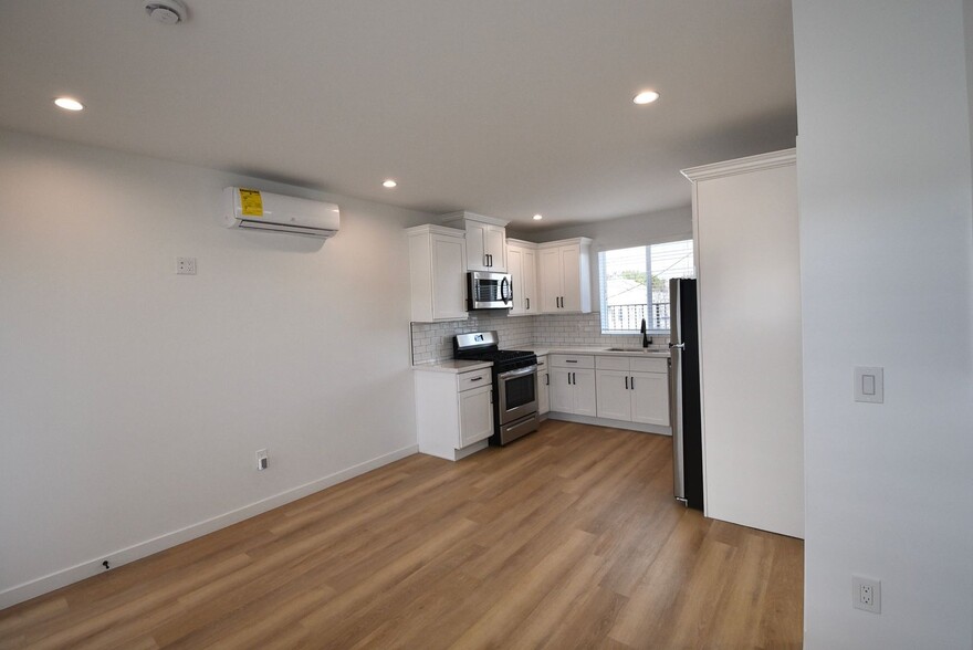 Building Photo - 2683 34th St