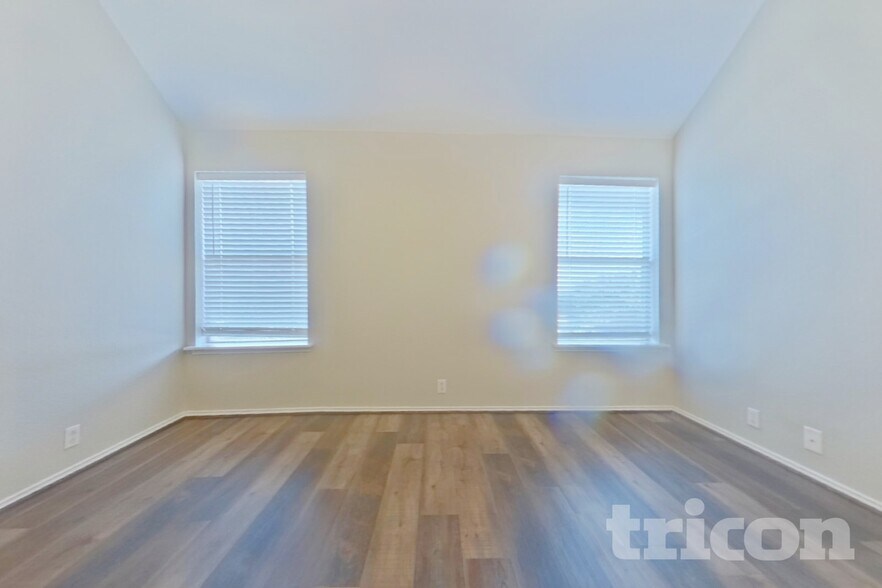 Building Photo - 4504 Vista Meadows Dr