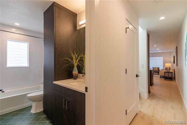 Building Photo - 1551 Uinta St