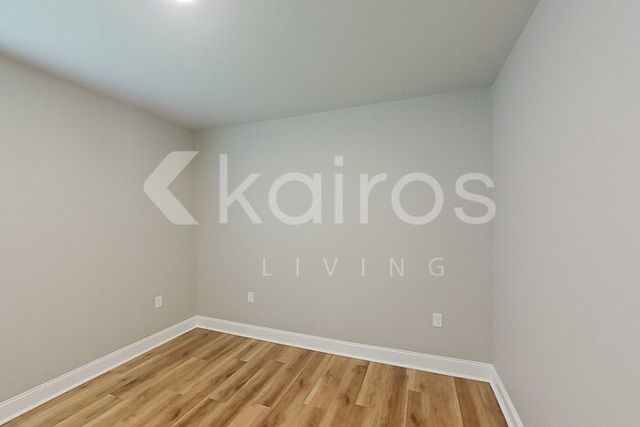 Building Photo - 22858 Balsam Dr