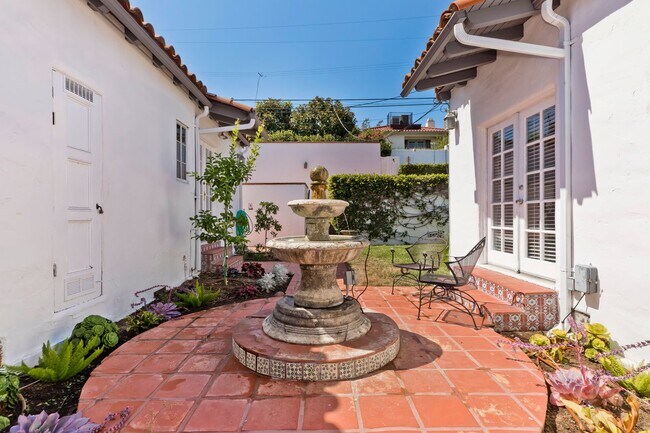 Building Photo - Classic Spanish Elegance Steps from Beverly Hills