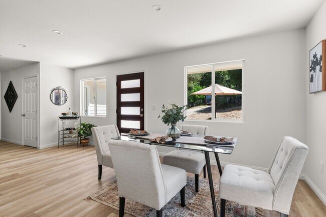 Building Photo - Spacious Newly Built ADU – Modern Comfort Close to Town