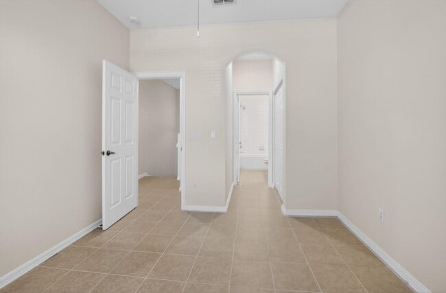 Building Photo - 340 Lake Monterey Cir