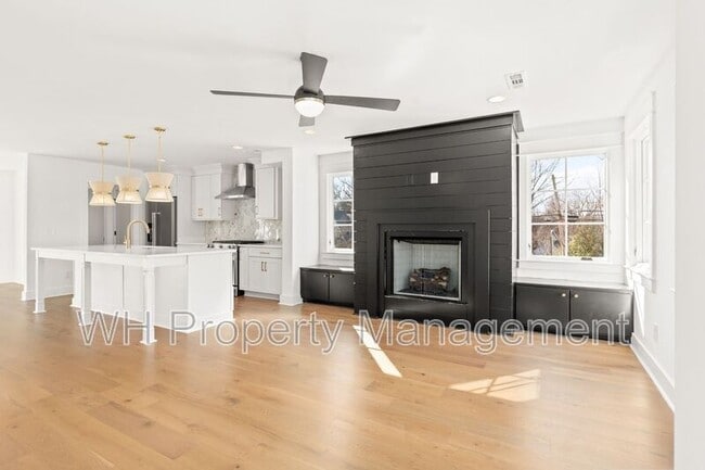 Building Photo - 500 Hobson Chapel Pl