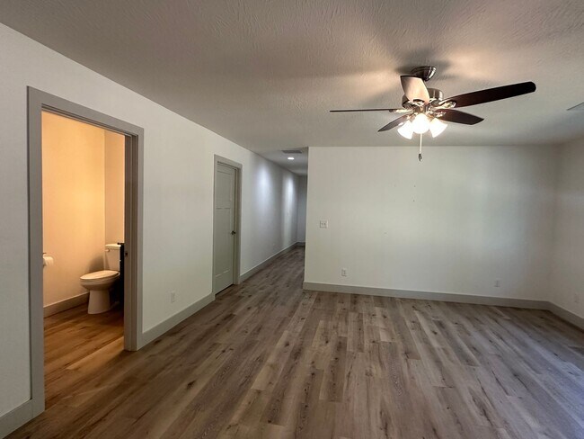 Building Photo - Now LEASING in Summit Pass! Available May 18, 2026!