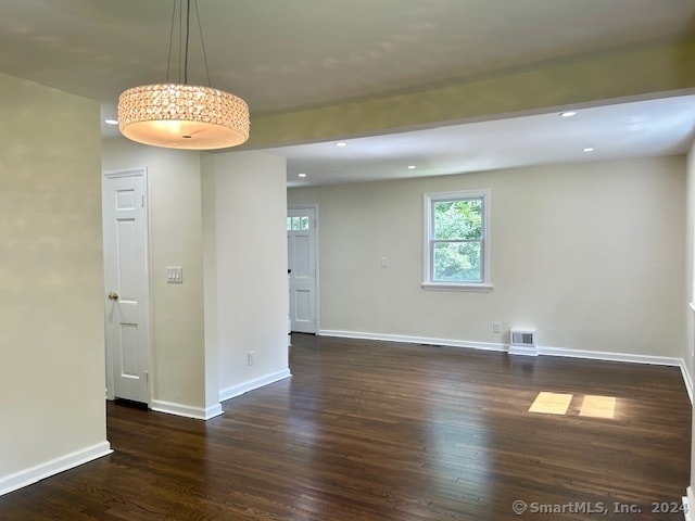 Building Photo - 328 Post Rd W