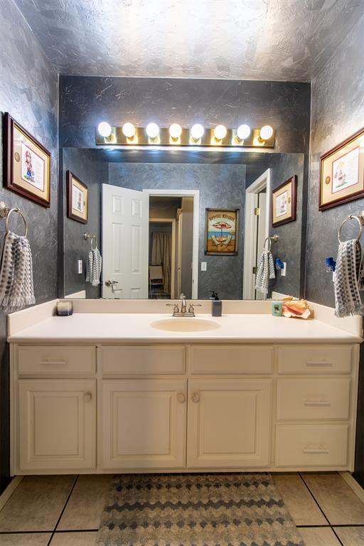 Building Photo - 2812 SW 109th St