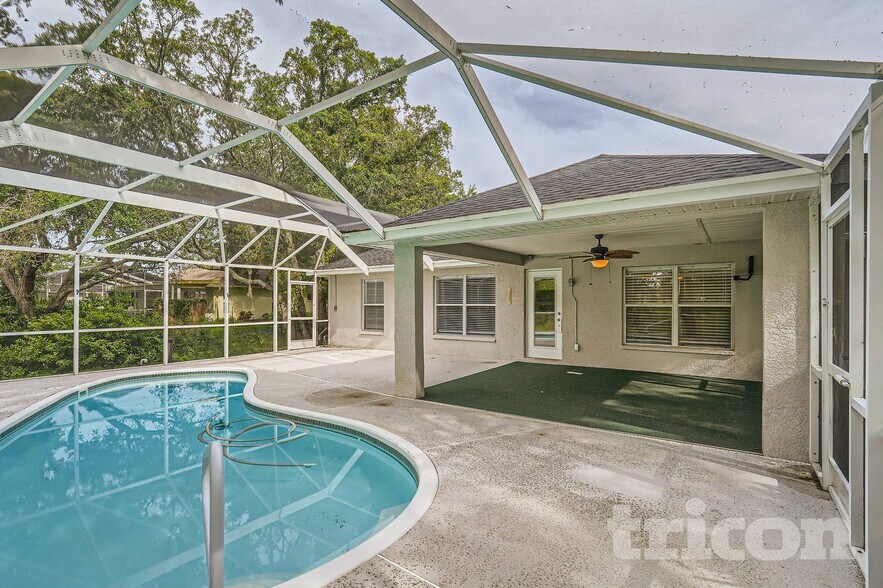 Building Photo - 2334 Danforth Rd