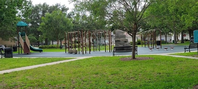 Building Photo - 2044 Portcastle Cir