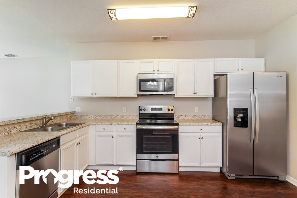 Building Photo - 536 Bromley Ct