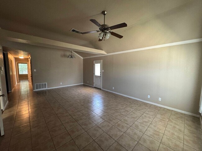 Building Photo - 1301 Powder River Dr