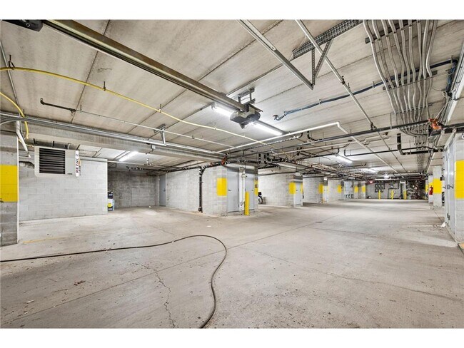 Building Photo - 2818 Aldrich Ave S
