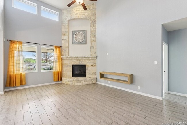 Building Photo - 8732 Stackstone