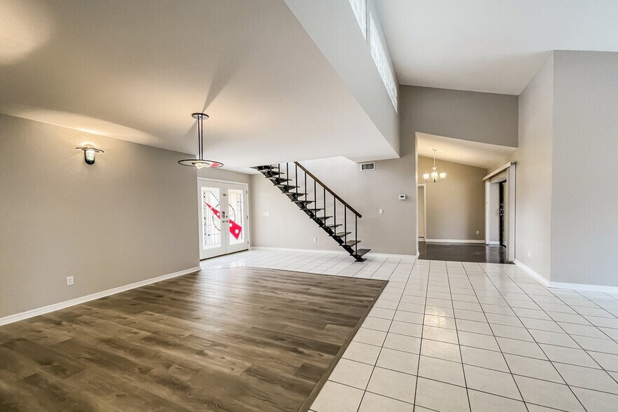 Building Photo - 3334 Brian Rd N