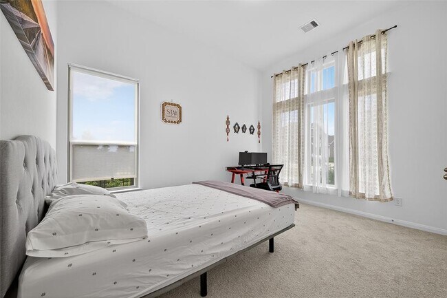 Building Photo - 21206 Rabbitbrush Ct
