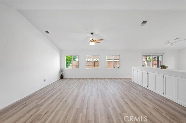 Building Photo - 41617 Beadling Rd