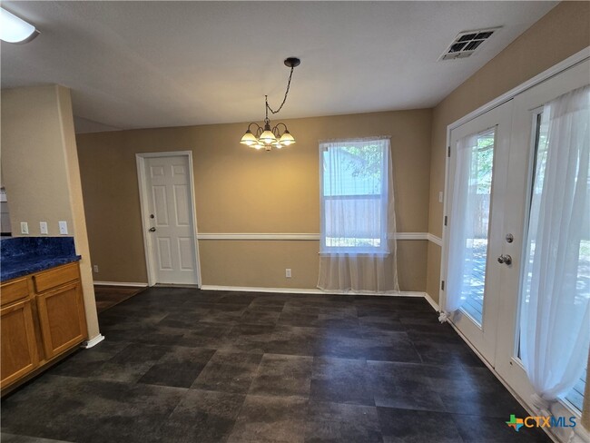 Building Photo - 2160 Cornerstone Dr
