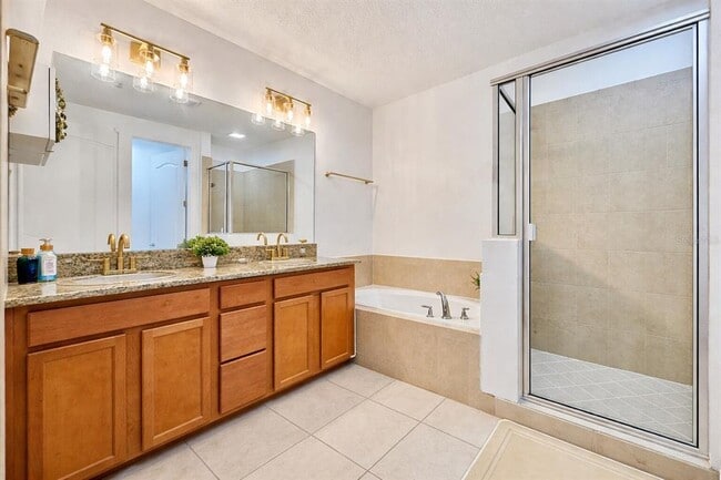 Building Photo - 8458 Kelsall Dr